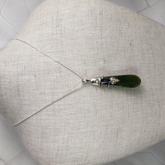 Sajen Jade/Amethyst/Peridot/Sterling Silver Pendant - Picture 2 of 7